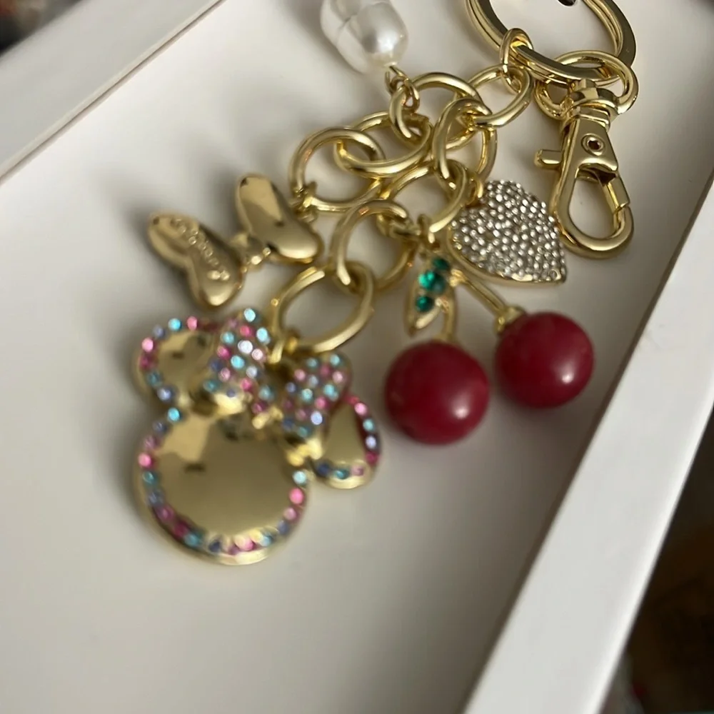Disney Bag Charm Keychain - Picture 2 of 4